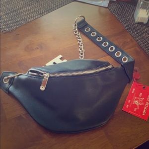 Men’s vegan leather true WB